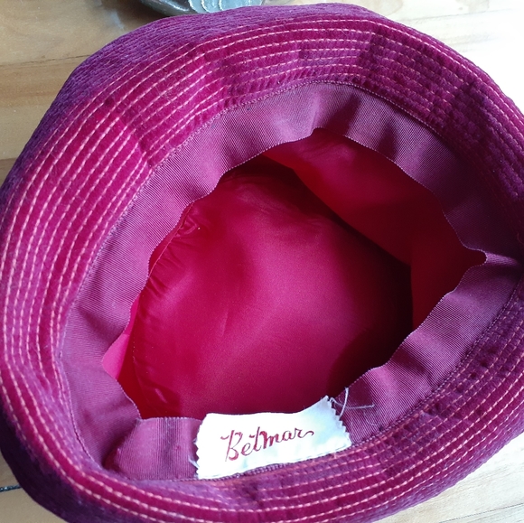 Vintage hat - Picture 2 of 2